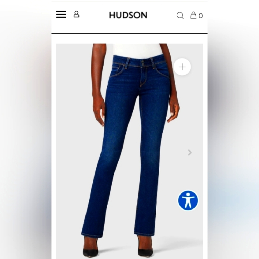 Hudson Beth Mid-Rise Baby Bootcut Jean